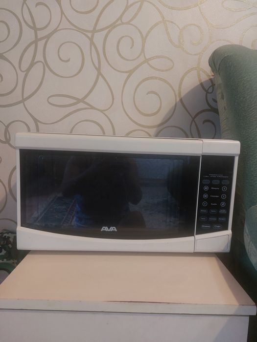 Продаю бу микроволновку
