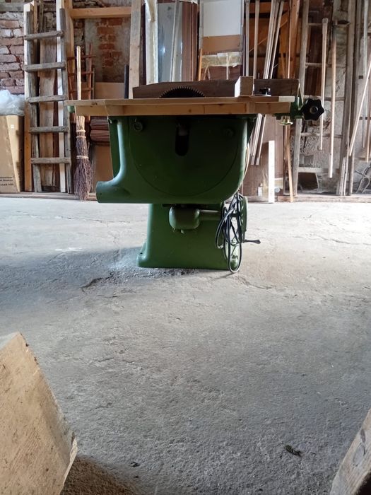 circular trifazic tîmplărie