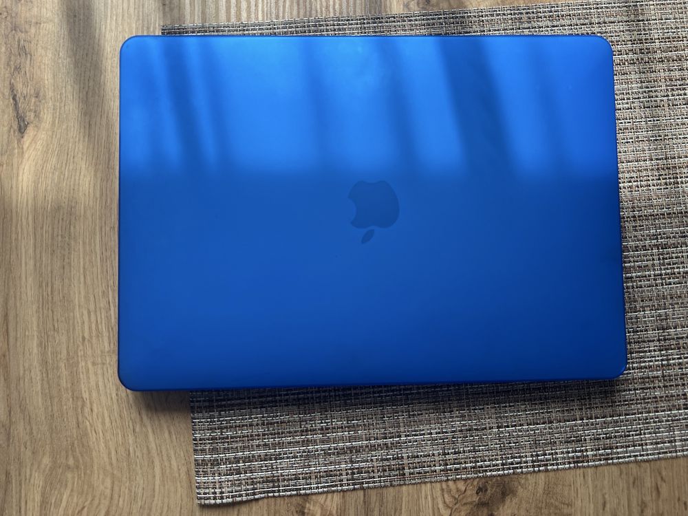 13.3' Apple MacBook Pro 2020 16GB RAM/512GB SSD/  i7