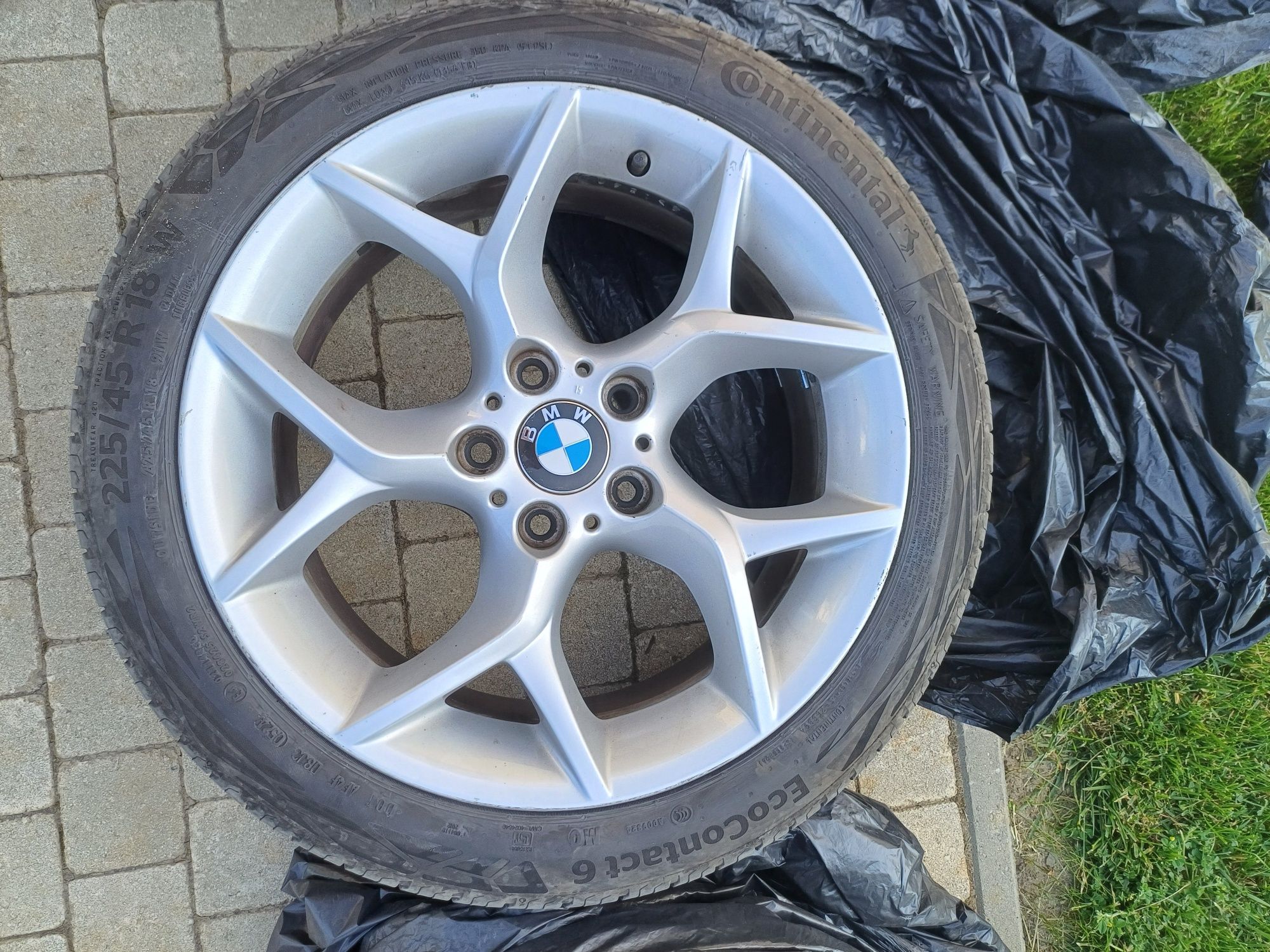 Jante originale bmw X1, mărimea 18, cu anvelope Continental dot 05/24