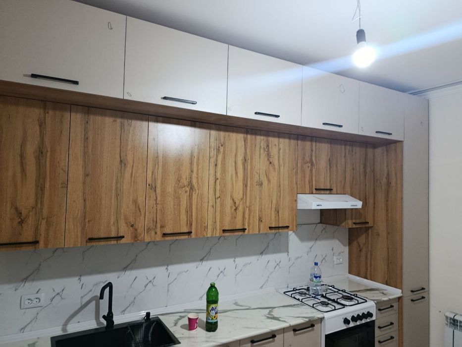 мебель кухня, шкаф,кровать