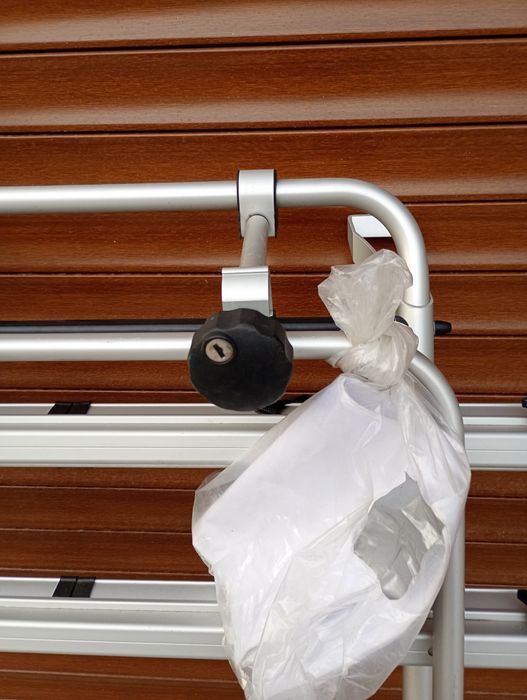 Багажник , стойка за велосипеди алуминиев