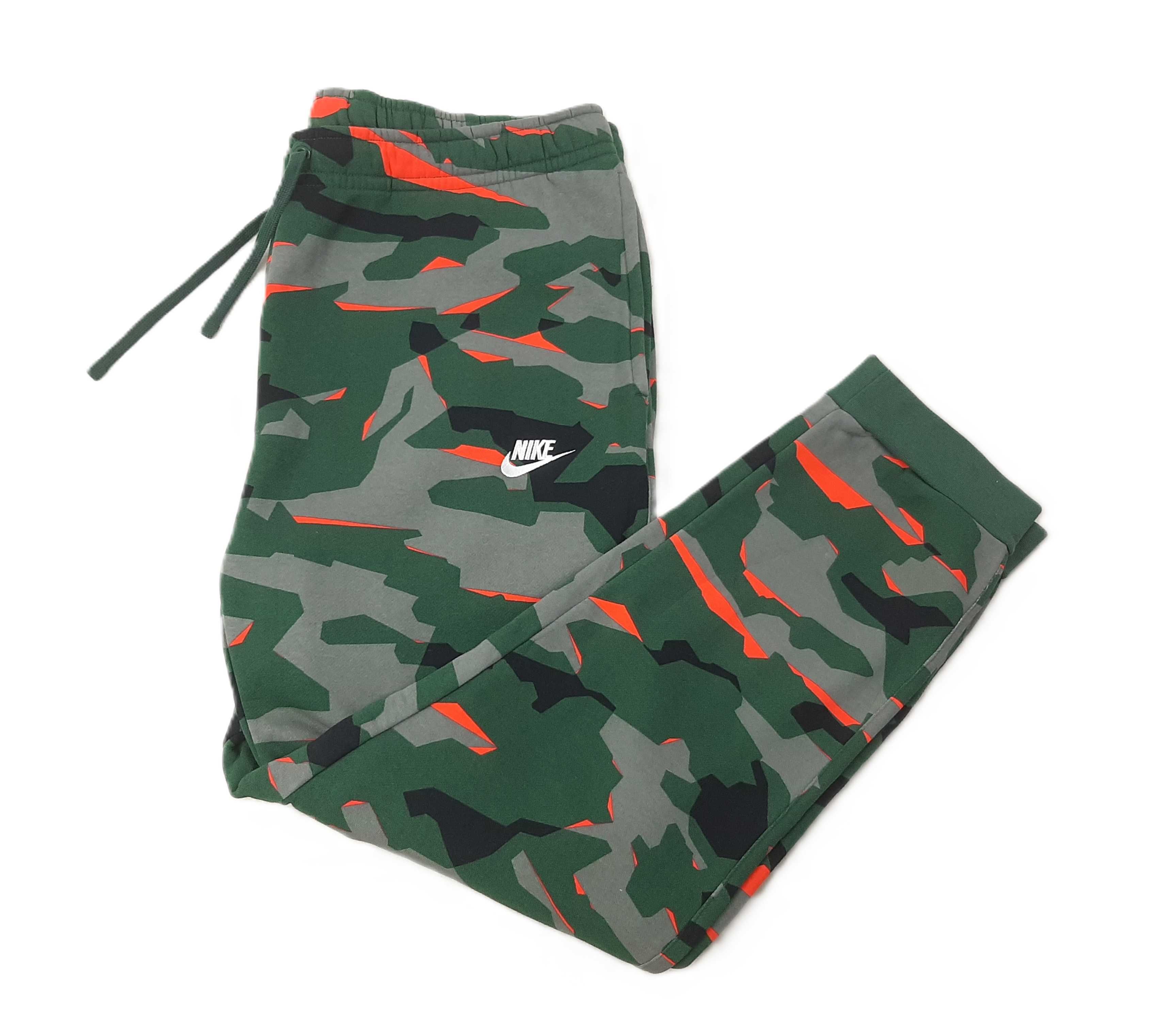 Nike Club Camo Jogger - Оригинално мъжко долнище размер 2XL