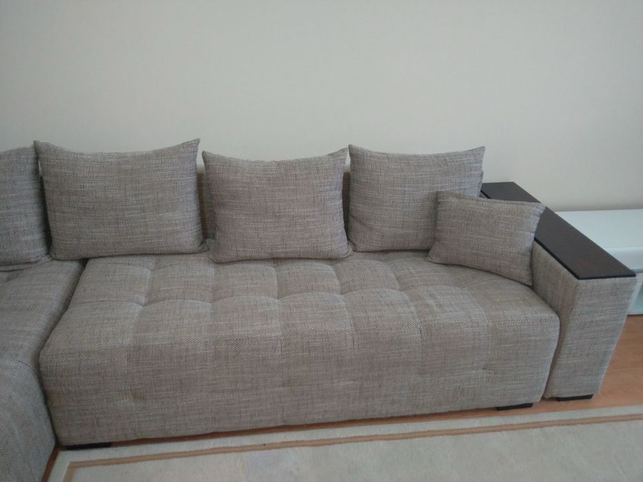 Диван мек мебел