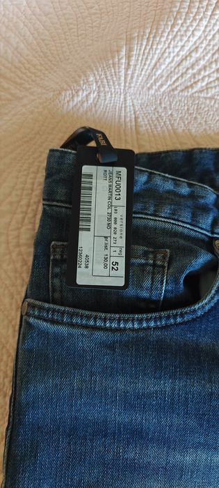 Чисто нови оригинални дънки FABI