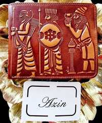 BARBATI idee CADOU portofel PIELE cu model personaje Egiptul Antic

PR