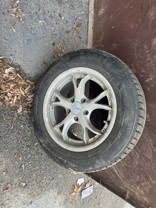 Диски с зимний покрышки на мерседес r16 ,  в хорошем состояние!