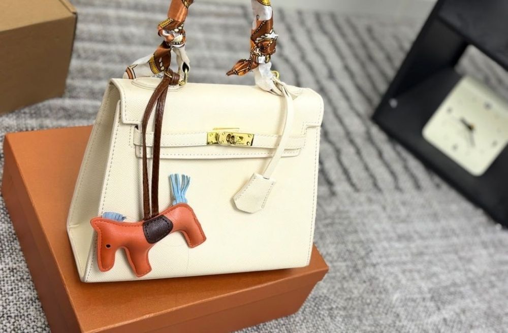 Geanta Hermes kelly 25 piele pe Stoc