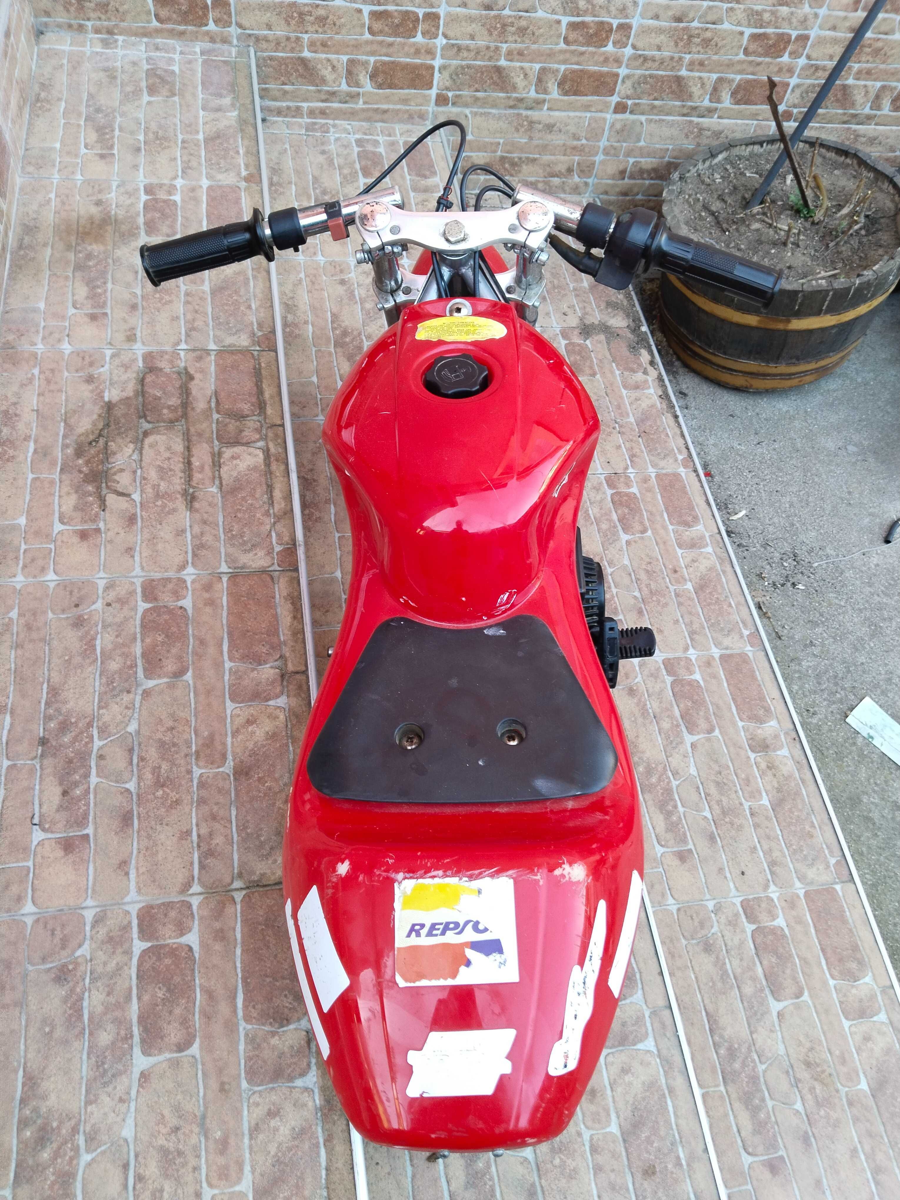 Пистово моторче / Pocket Bike