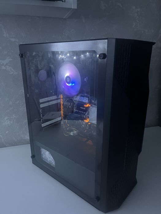 Продам компьютер в отличном состоянии новый