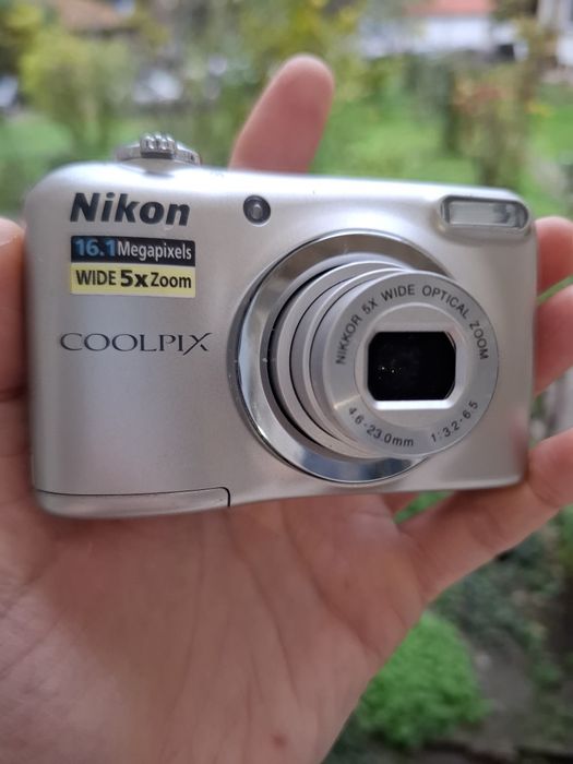 Компактен дигитален фотоапарат NIikon Coolpix A10