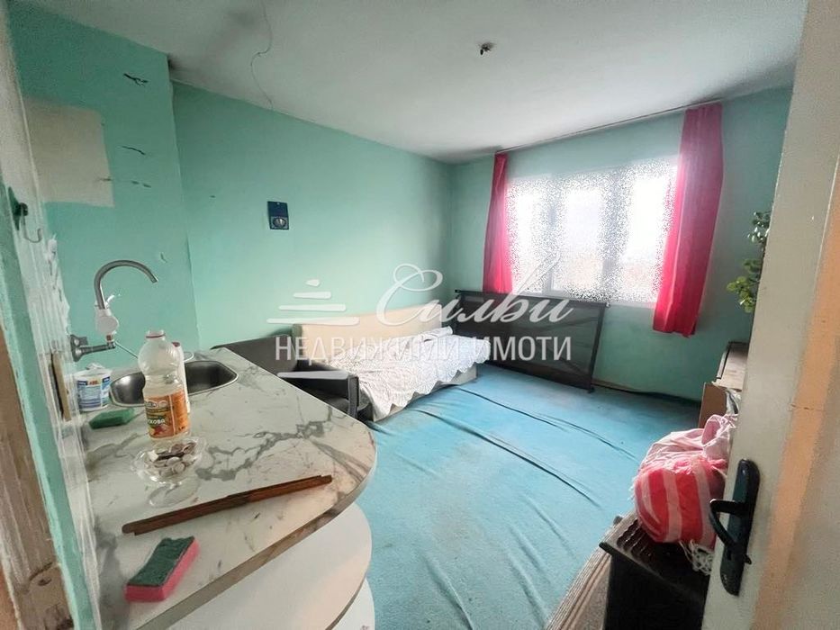 Продава се Едностаен апартамент в Шумен, Боян Българанов 1 - 45 кв.м за 1122 €/кв.м - Снимка #4