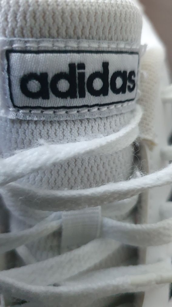 Маратонки "adidas", естествена кожа, номер 35