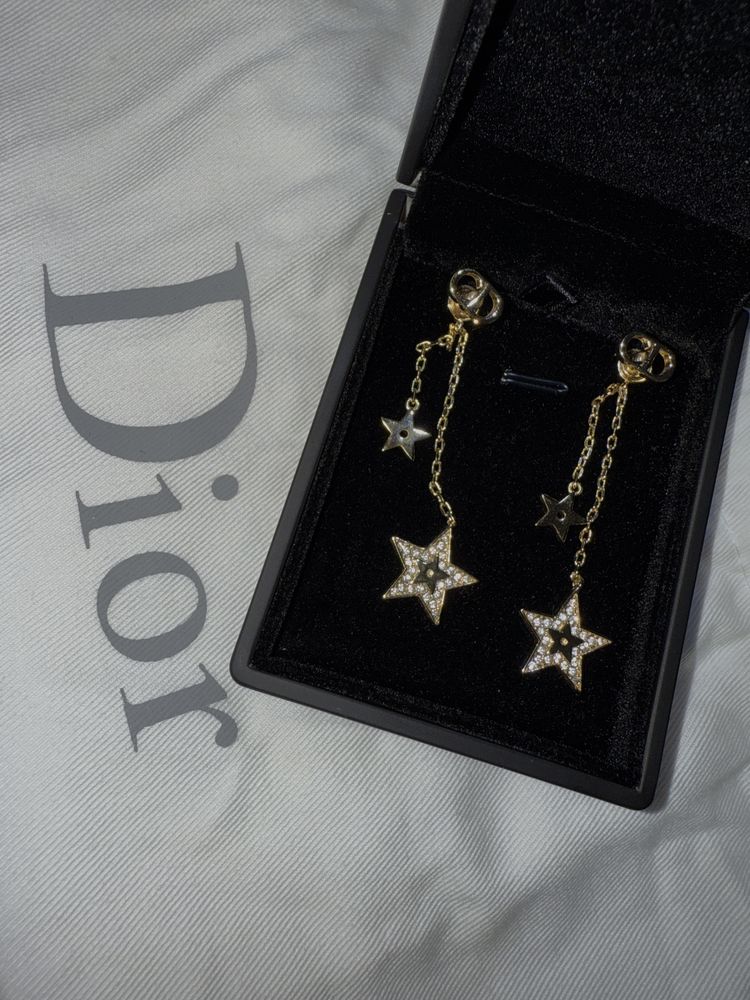 Dior обеци и колие