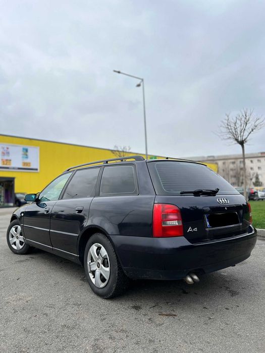 Vând AUDI A4 1.9 TDi
