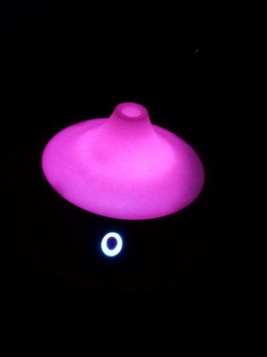 Продам ароматический увлажнитель воздуха.