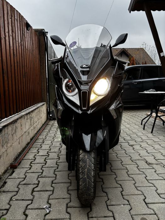 Maxi Scuter Kymco Downtown, 125 cmc, impecabil