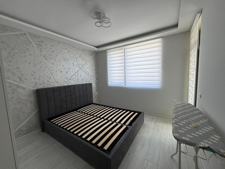 Дава се под наем Двустаен апартамент в Търговище, Център - 60 кв.м за 306 € - Снимка #4