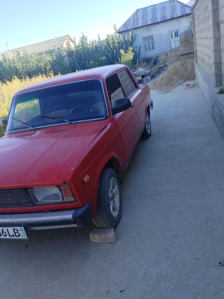 Сотилади 05 1983
