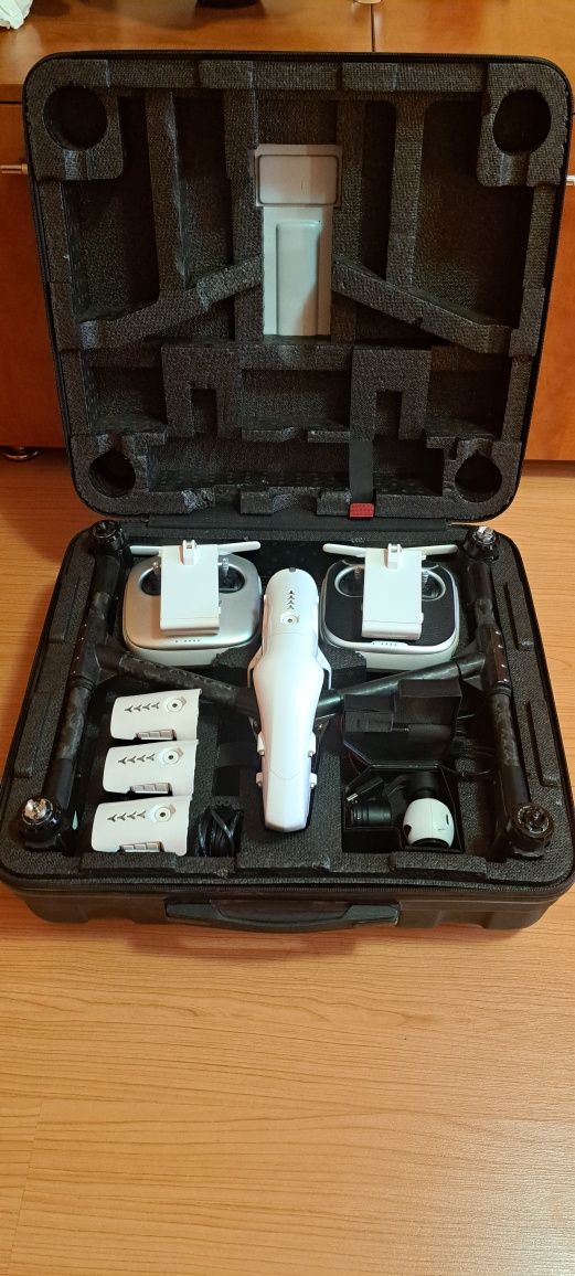 Drona DJI Inspire 1