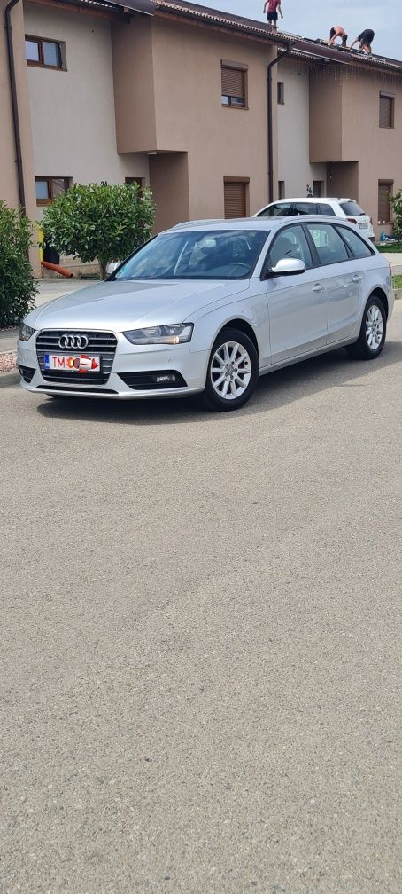 Audi a4 2013 luna 7 automata 2l diesel