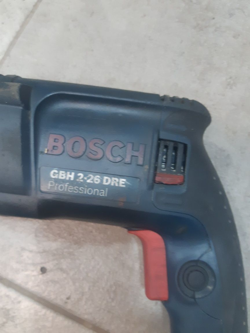 Bormasina rotopercutoare Bosch GBH 2 26 dre