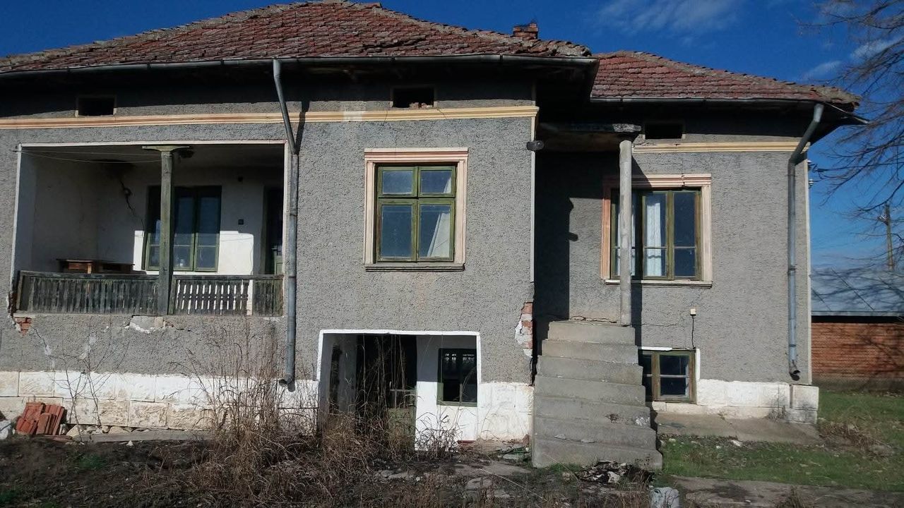Продава се Къща в с. Белица, Област Силистра - 50 кв.м за 148 €/кв.м - Снимка #1