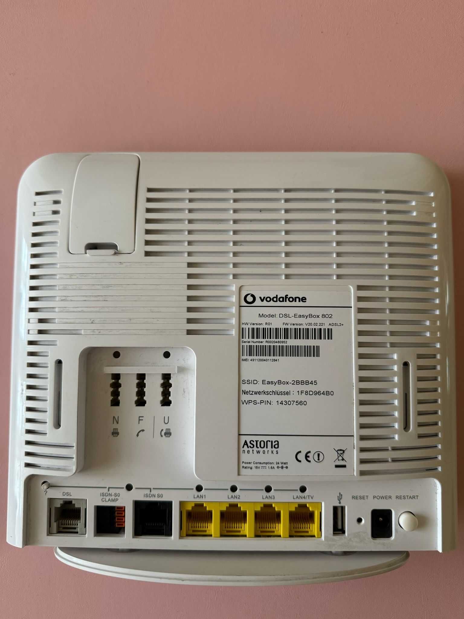 Router Wi-Fi Vodafone EasyBox 802 – 4 porturi LAN