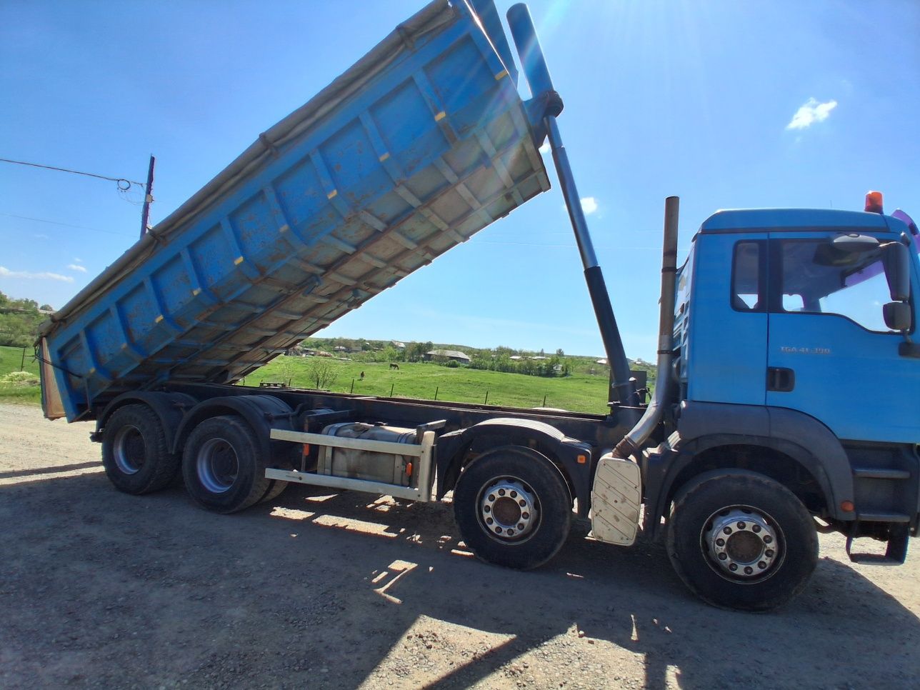Autobasculanta MAN TGA 8x4