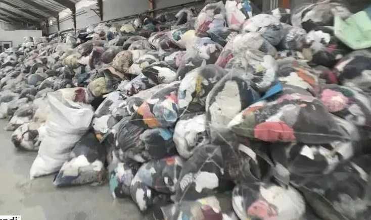 Дрехи втора  употреба на едро