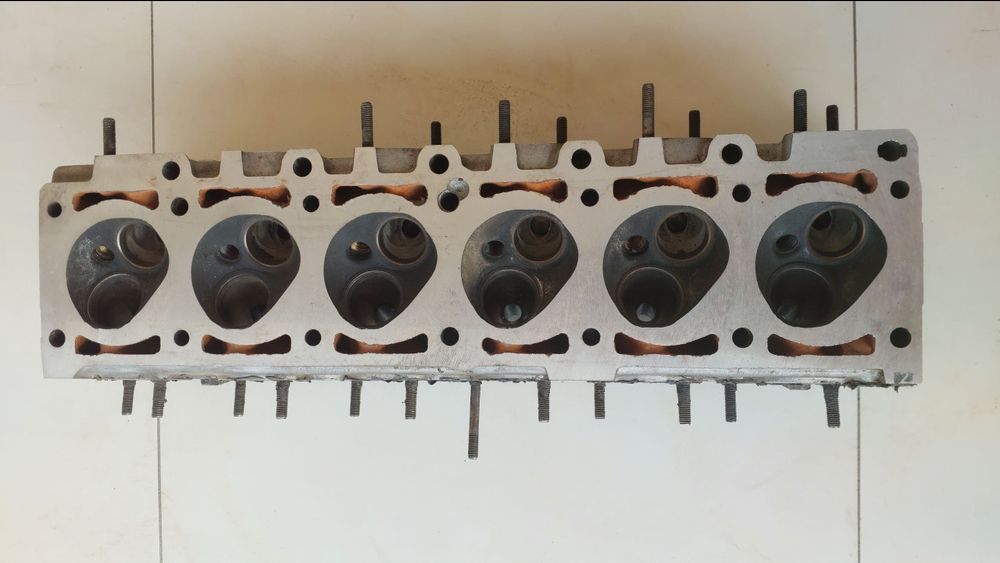 Продаётся  BMW е34 галовка паук.  Sotiladi bmw e34 galovkasi.