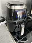 Фритюрник с горещ въздух Quigg  Мощност: 1300 W, 2.6 л