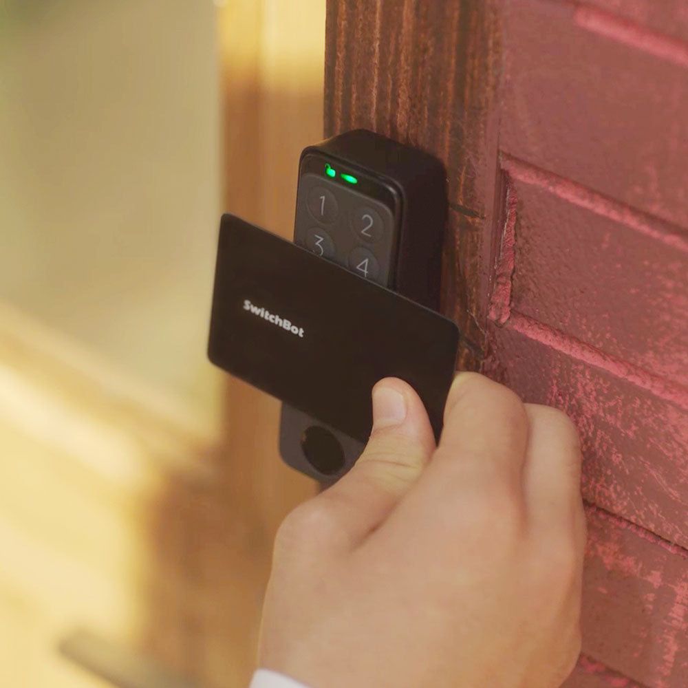 Продавам чисто нов SwitchBot Keypad Touch