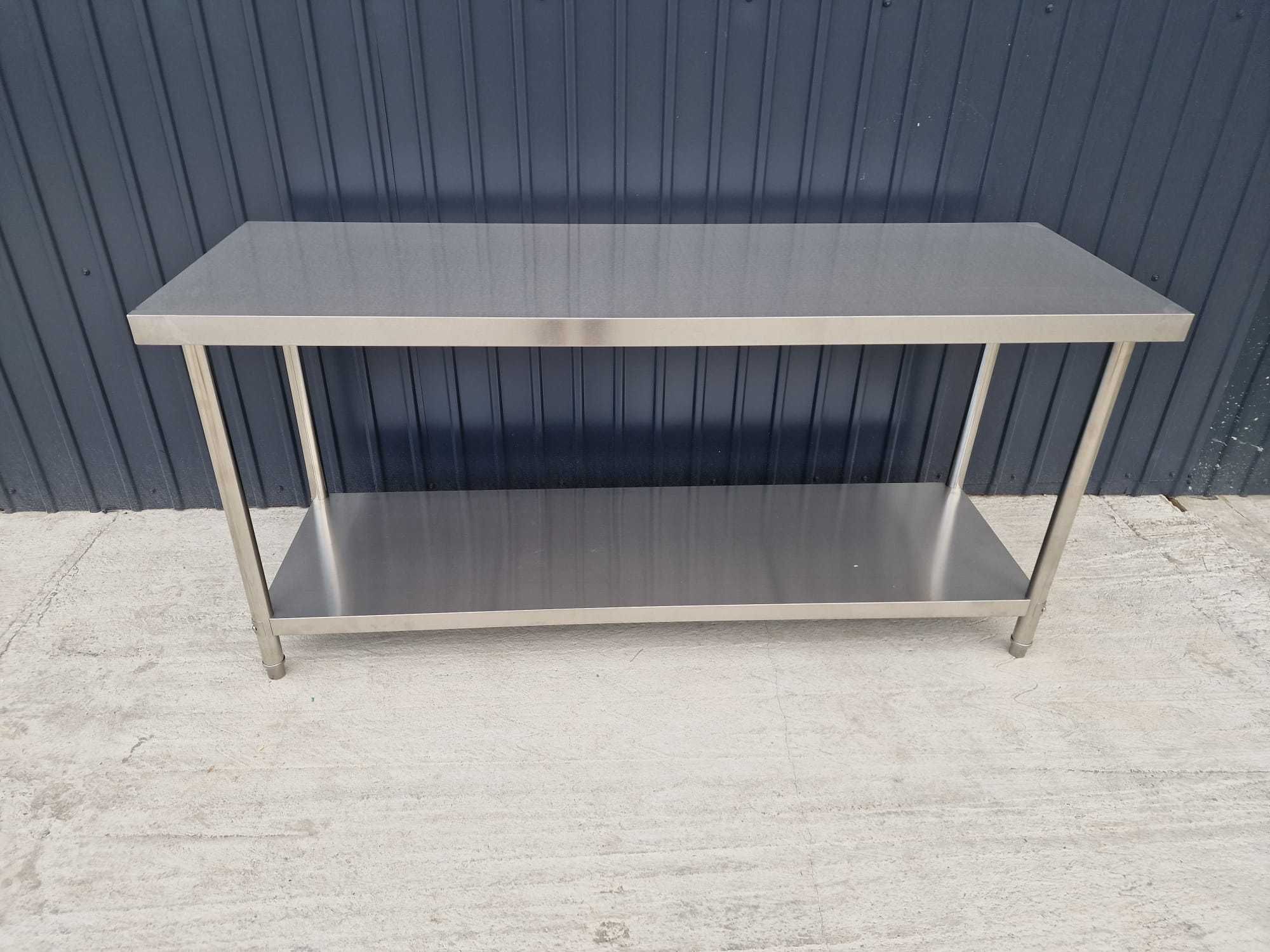 masa de inox dimensiuni 1800x600x850H-MM ,masa cu polita din inox noua