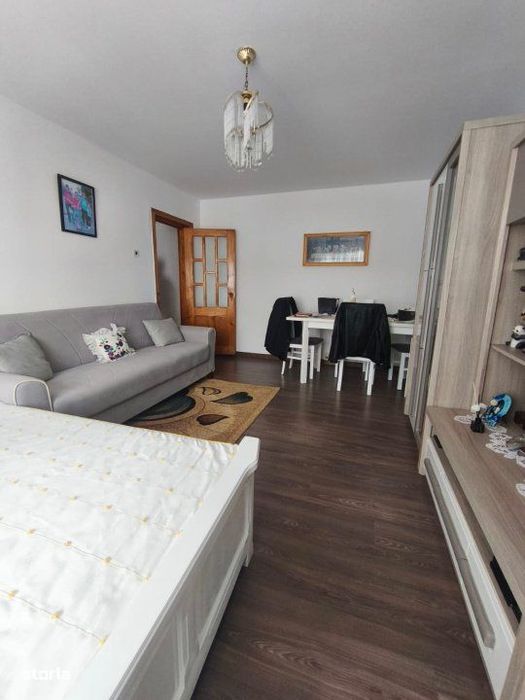 Apartament 2 camere, 49 mp, decomandat, Siret
