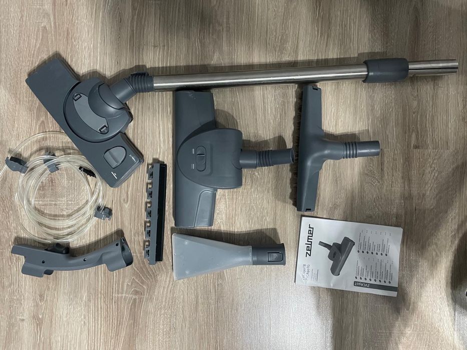 Aspirator cu spalare Zelmer