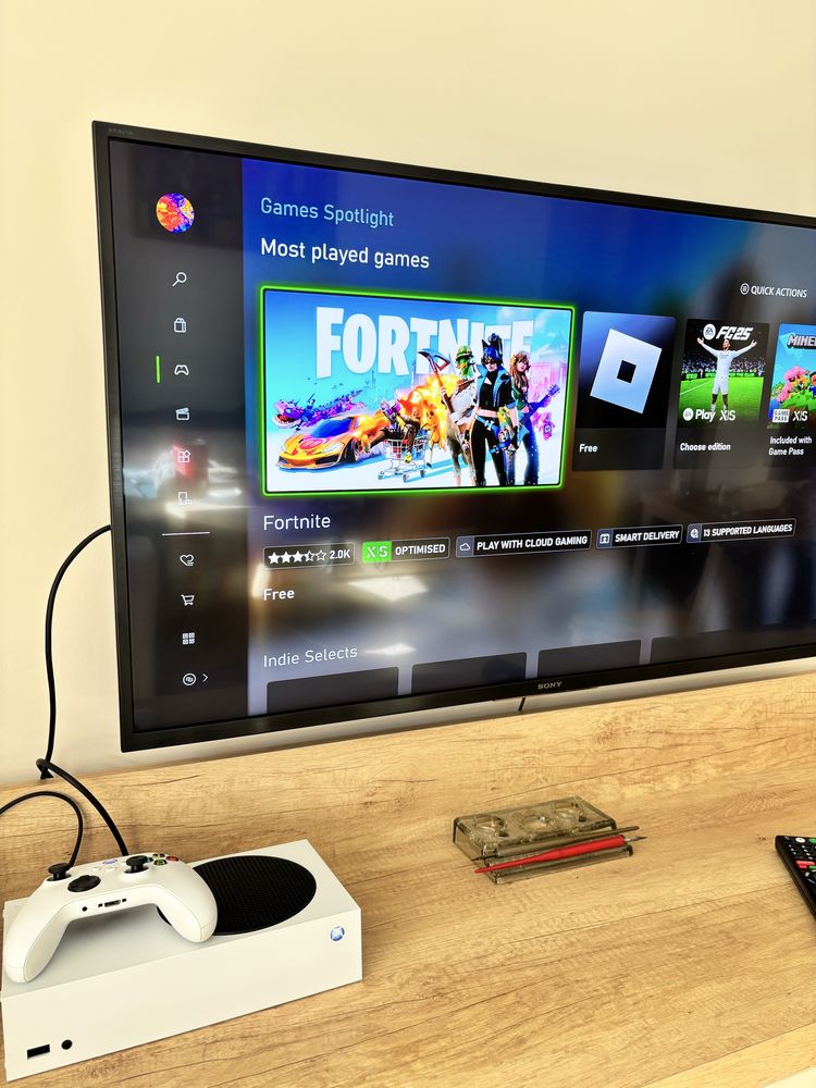 Конзола Xbox Series S 512 GB