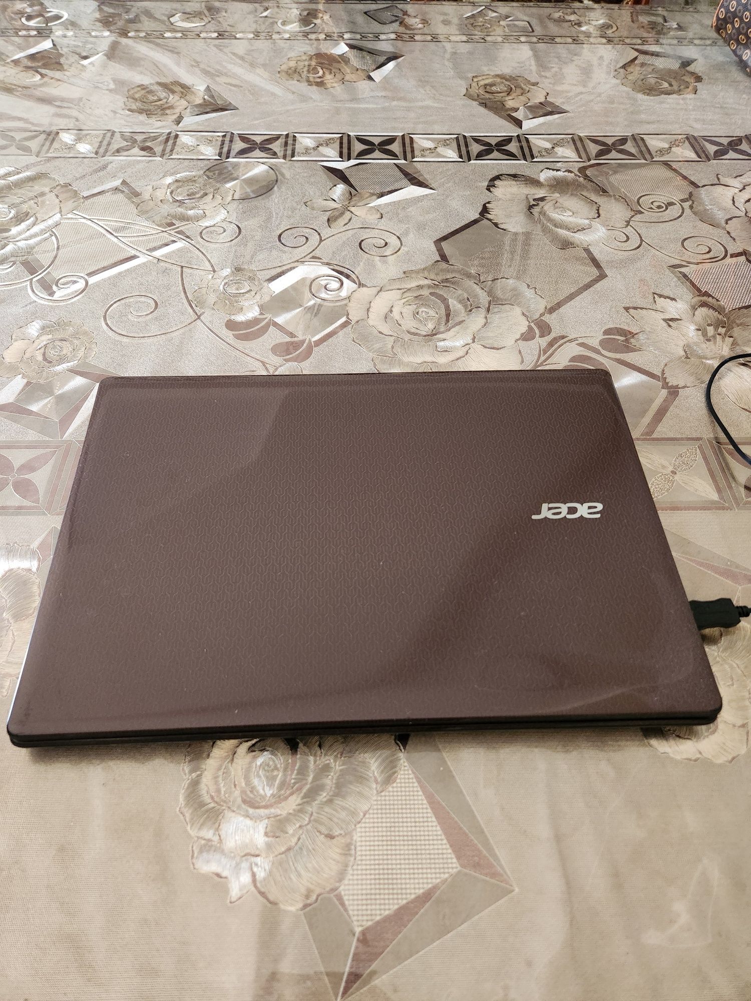 Komputer Acer noutbuk 1 TB