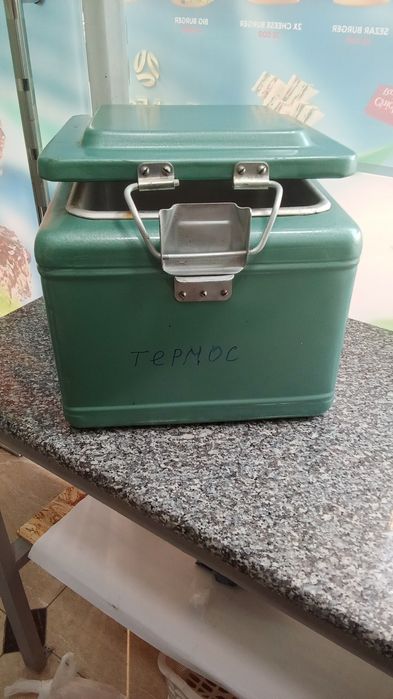 Пишевой термос сделано в ССР