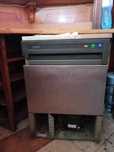 Ледогенератор Whirlpool