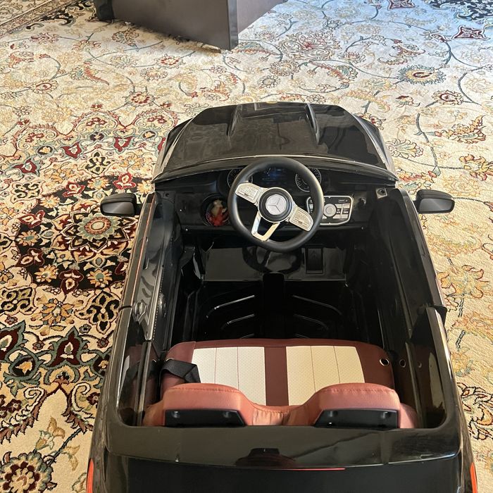 Детская электормашинка