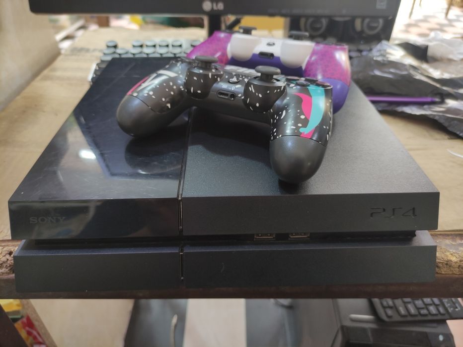 Ps4 500gb xolati ideal