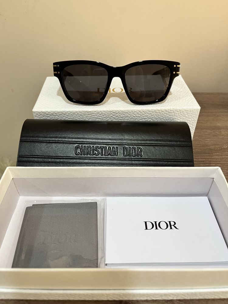 Слънчеви очила Christian Dior