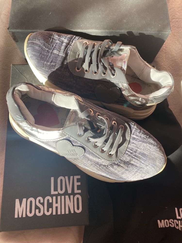 Love moschino sneakers маратонки оригинални