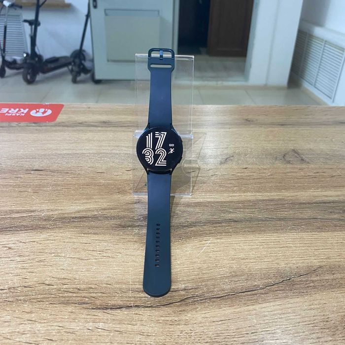 K162/Смарт-часы Samsung Galaxy Watch 4 44mm/sk152132