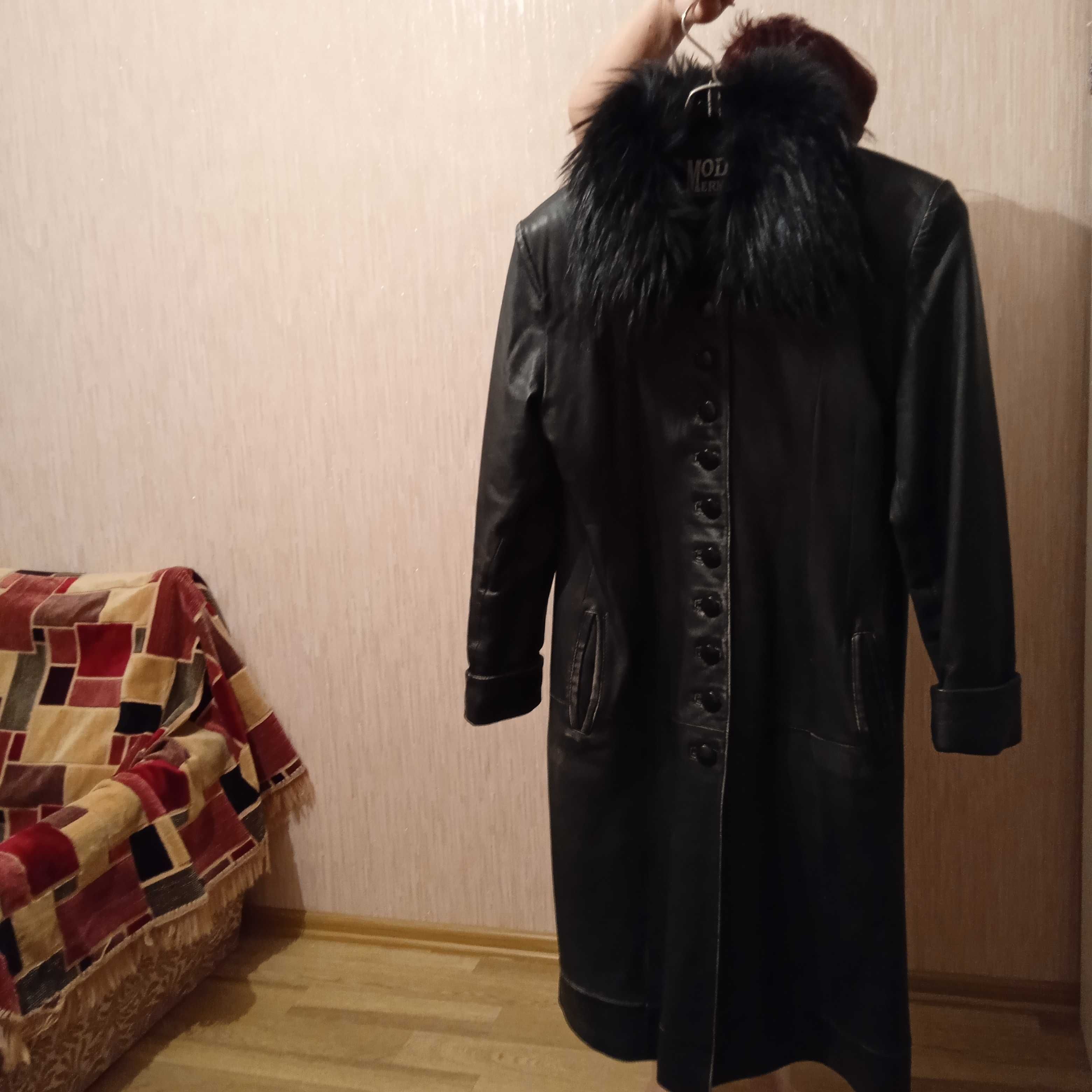 Продам 2 пальто размеры 44-48   СОСТОЯНИЕ НОРМ