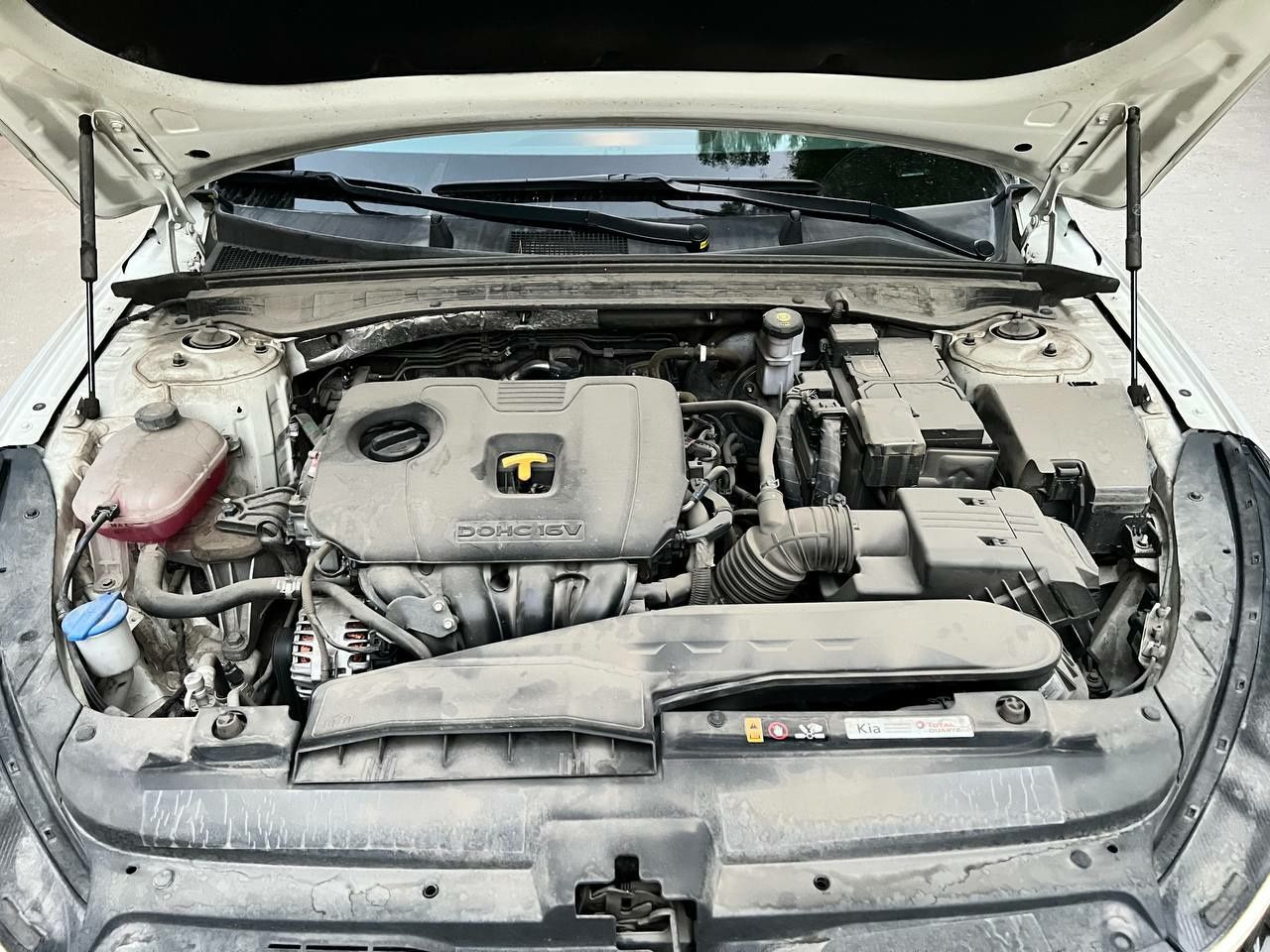 KIA K5 Style + 2023