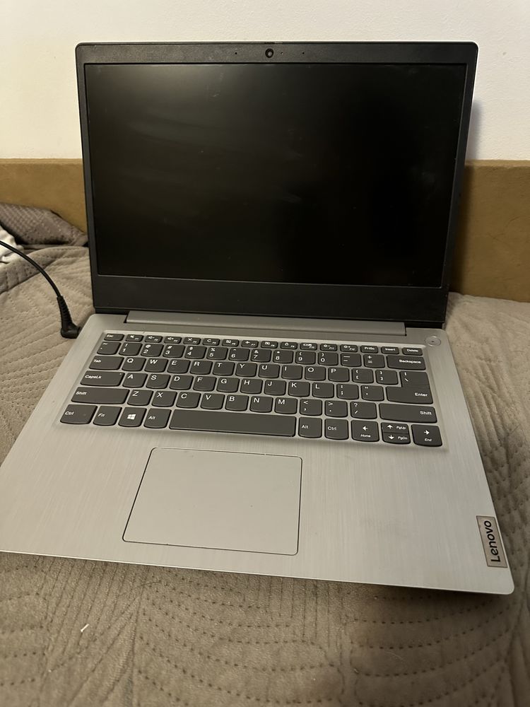 Laptop lenovo ideaPad 3