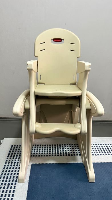 Детский стул для кормления + парта (2 в 1)