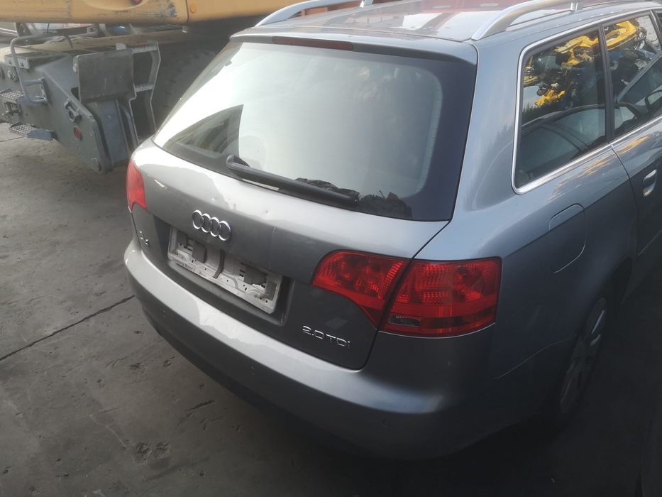 Dezmembrez audi a4 b7